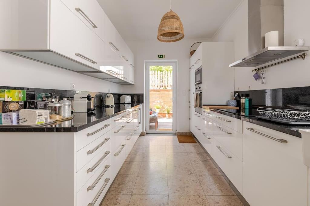Lx Villa -10M To Downtown,14 Ppl,Heatable Pool And Lift Lisboa Ngoại thất bức ảnh